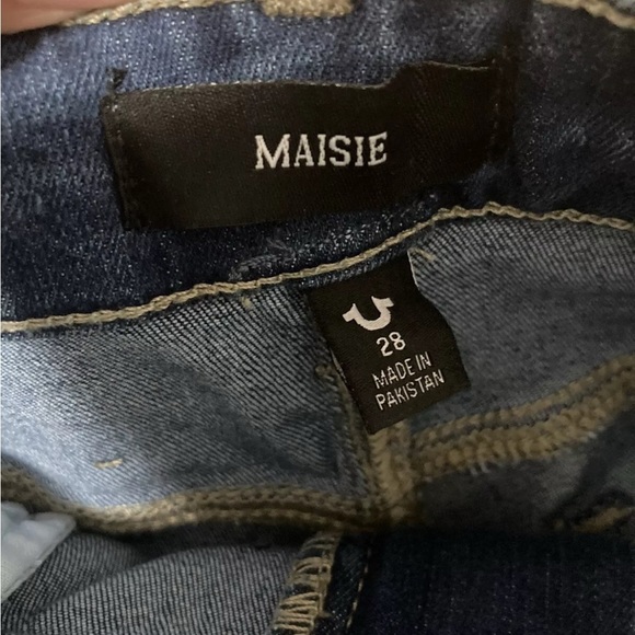 True Religion Maisie Hi-rise Denim Shorts Raw Hem Medium Wash Size 28 - Picture 8 of 12